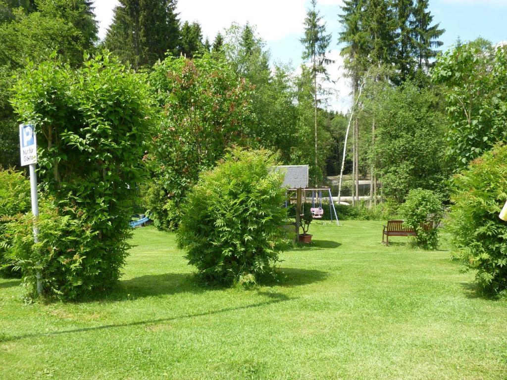 Hotel Landhaus Am Forst Bad Alexandersbad Exterior foto