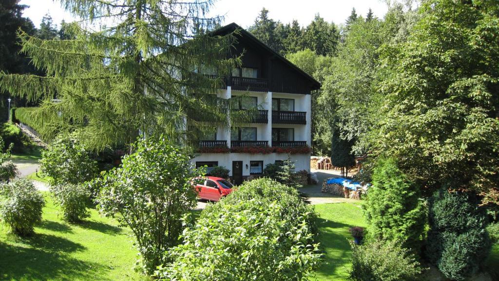 Hotel Landhaus Am Forst Bad Alexandersbad Exterior foto